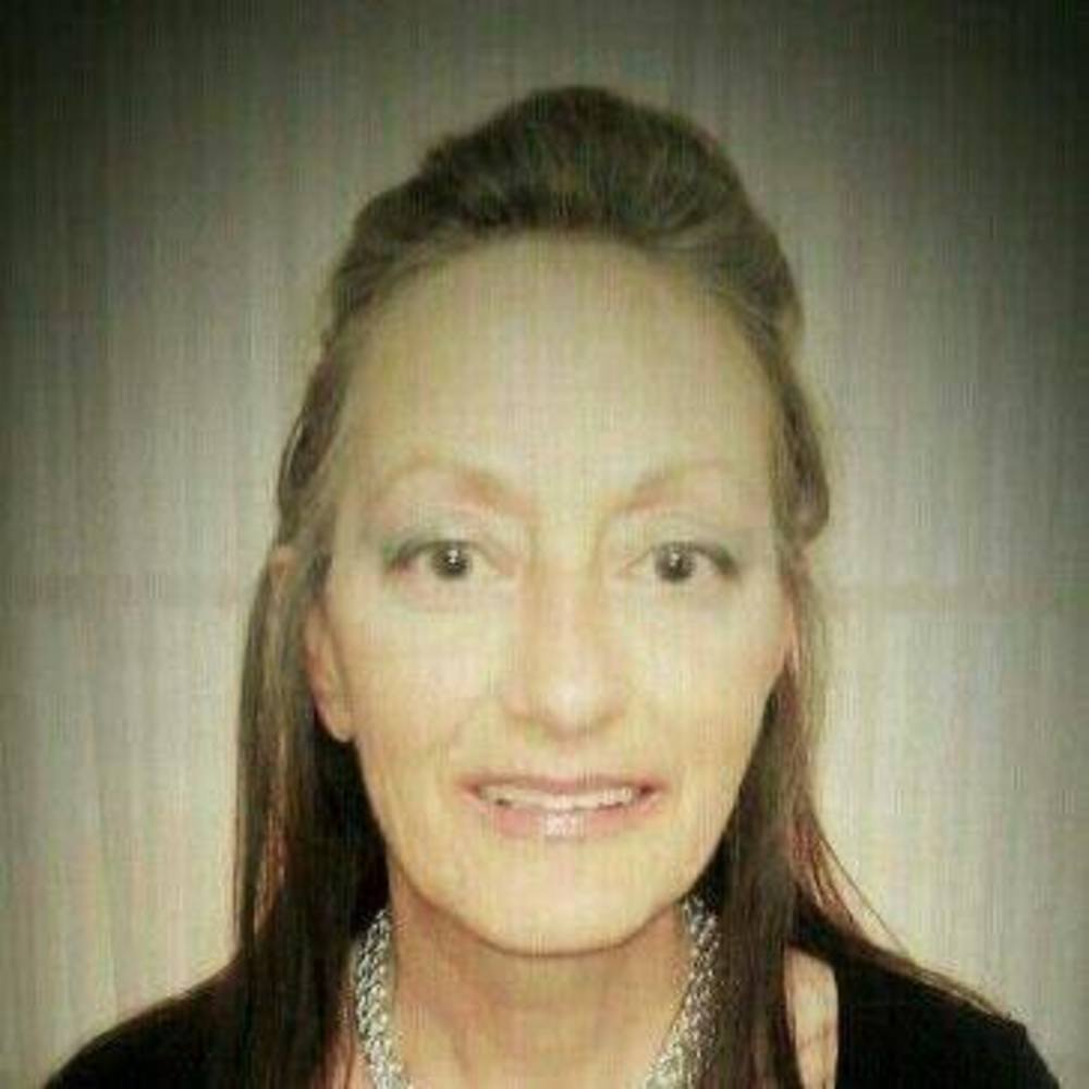 Meet your Posher, Vivien